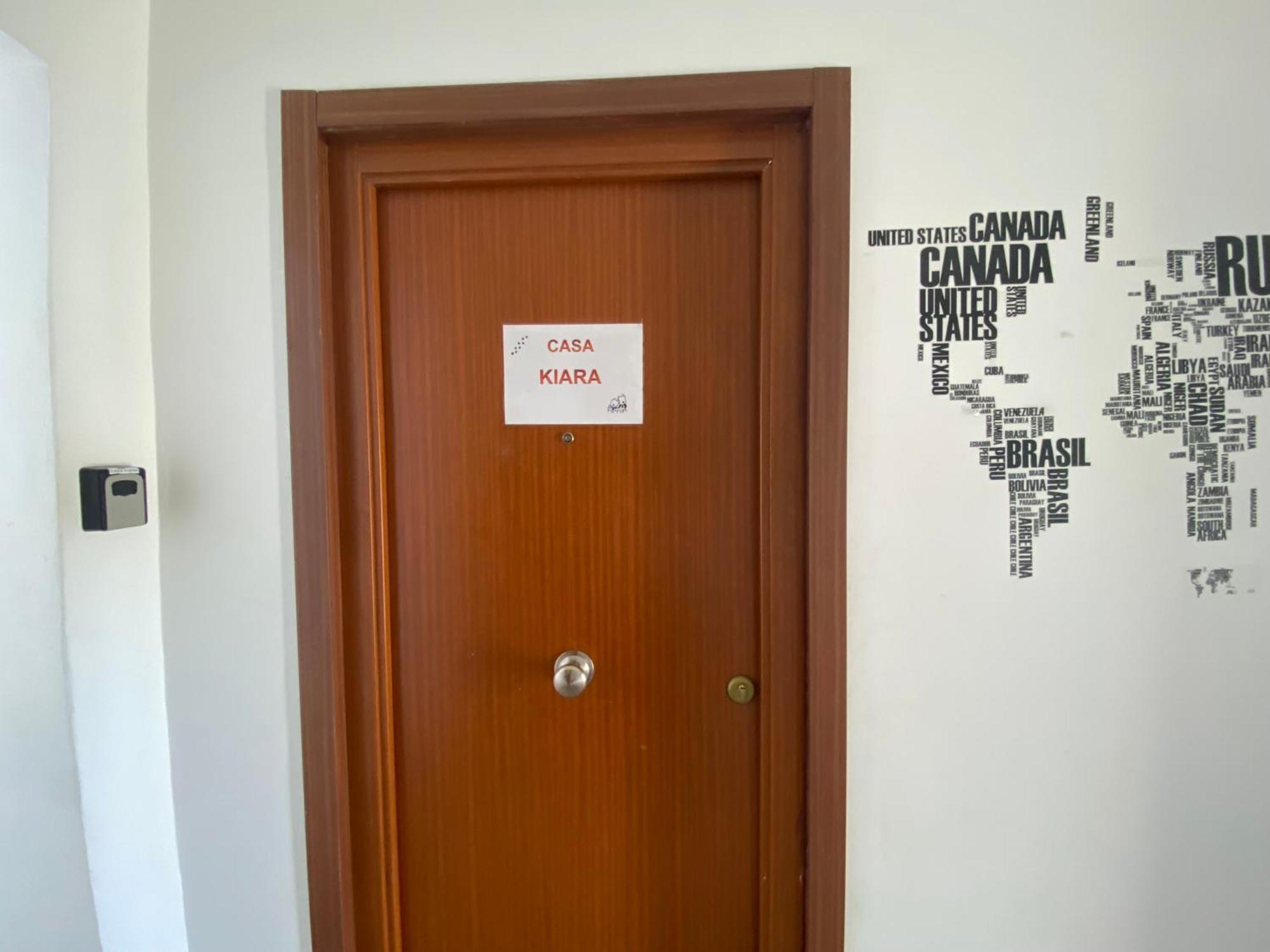 Casa Kiara Apartment San Martin De La Vega Exterior photo